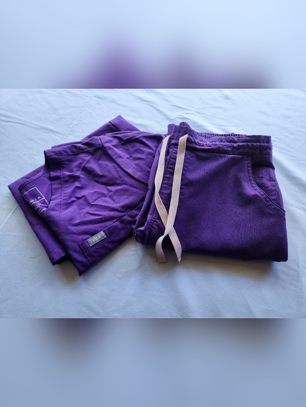 XS/M FIGS Ultra Violet RARE Retired Color